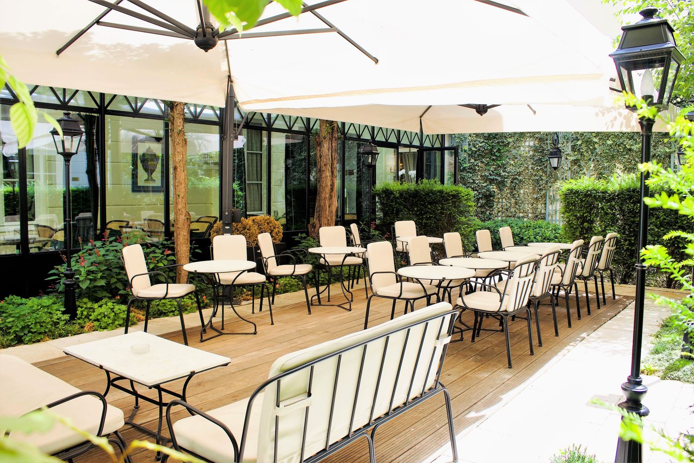 Hotel Lord Byron - France - PARIS - Terrace - 1