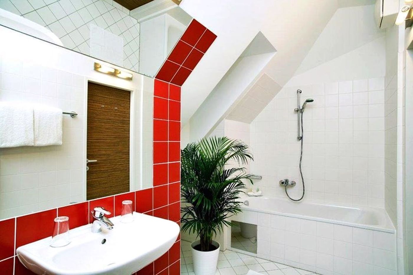 Senator - Austria - Vienna - General view - 11