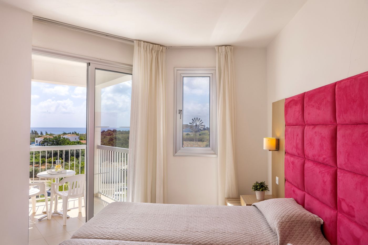 Papantonia-Apts-Room-40