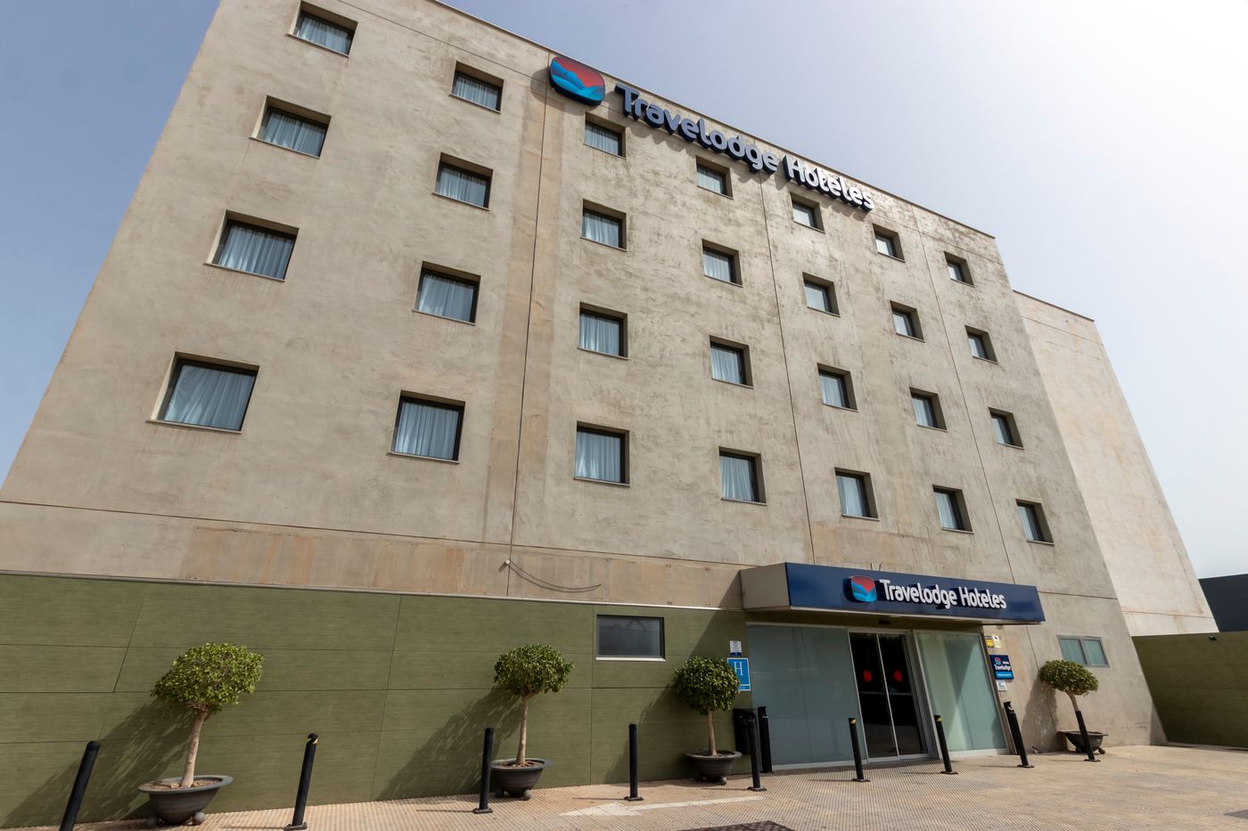 Travelodge-Malaga-Aeropuerto-General-view-5