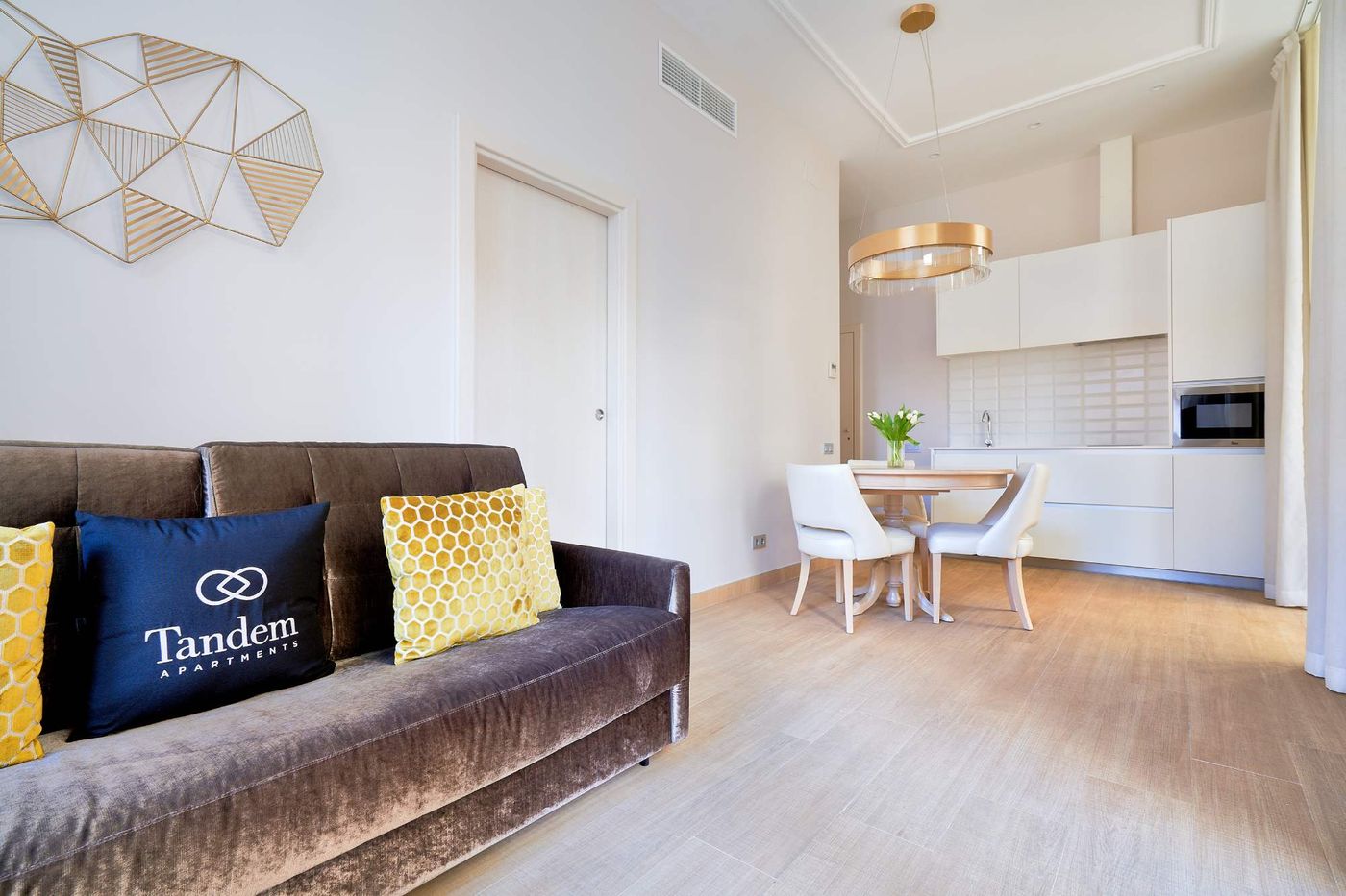 Tandem-Soho-Suites-Room-45