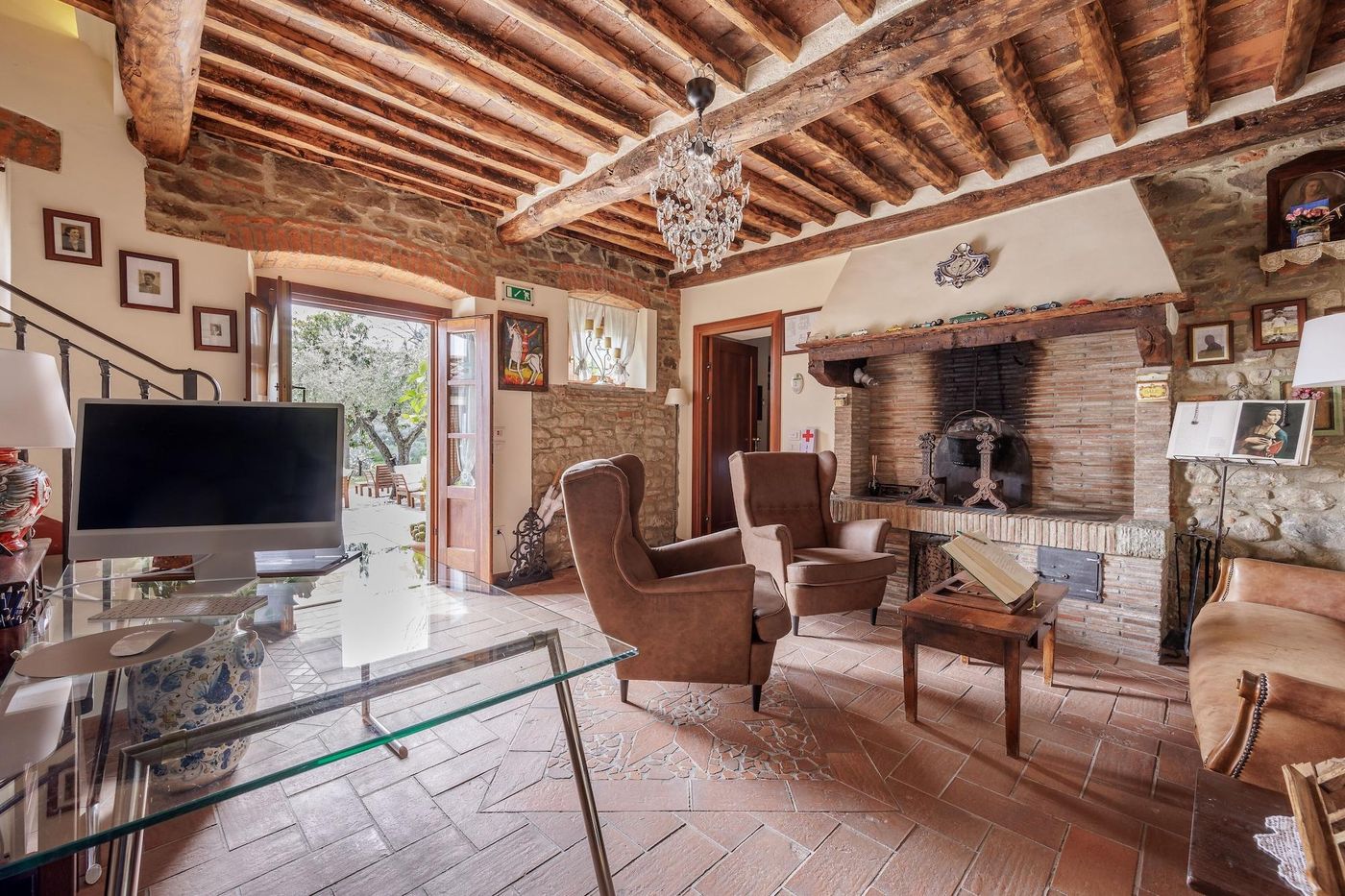 La-Piana-B-B-Lobby-13