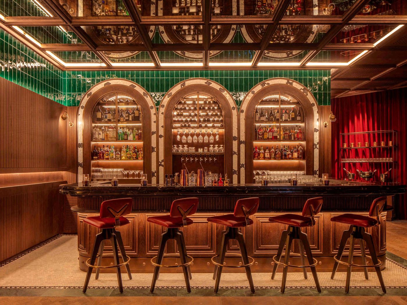 Hyde-Hotel-Dubai-Bar-53