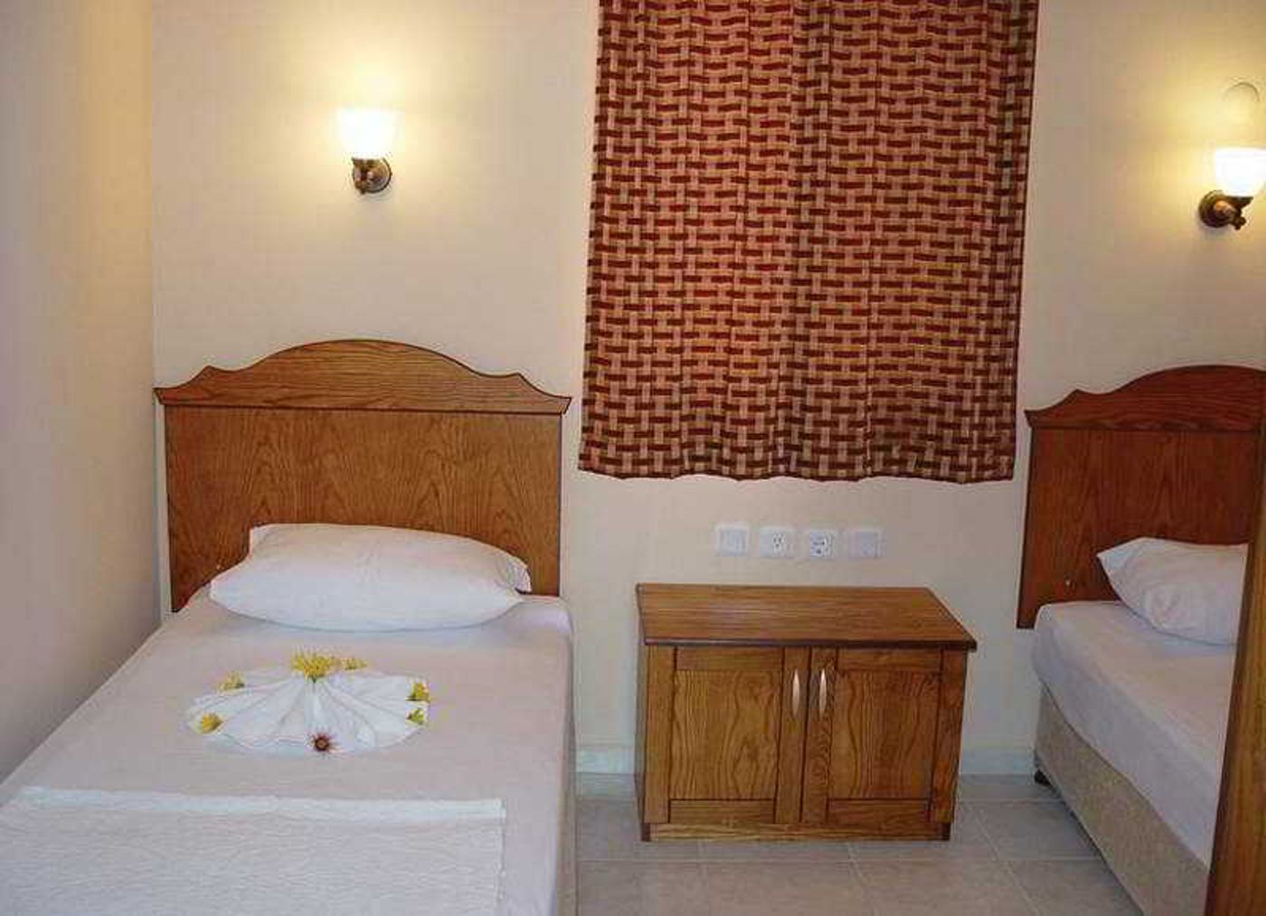 Club-Daystar-Room-15