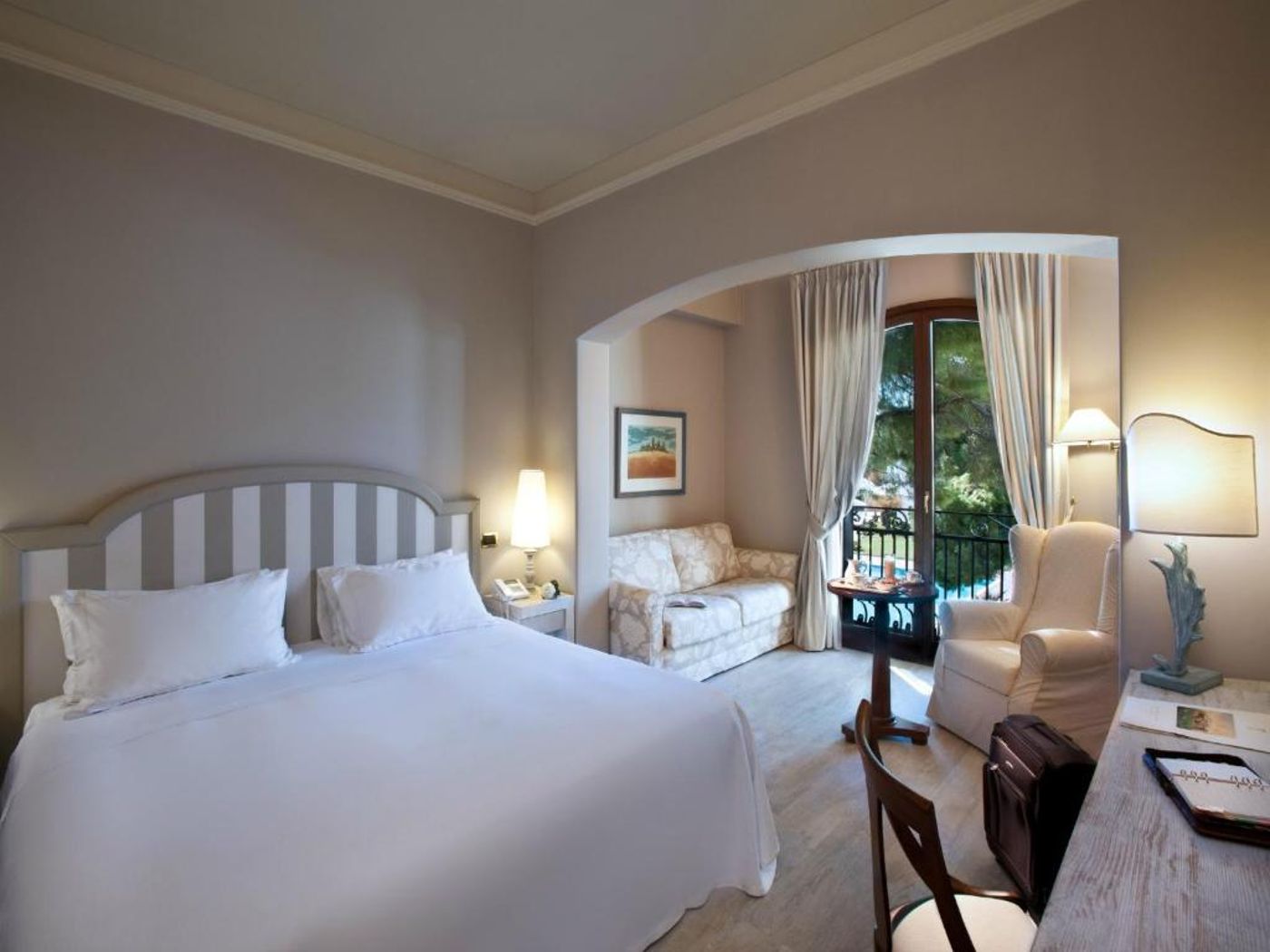 Grand-Hotel-Baia-Verde-Room-9