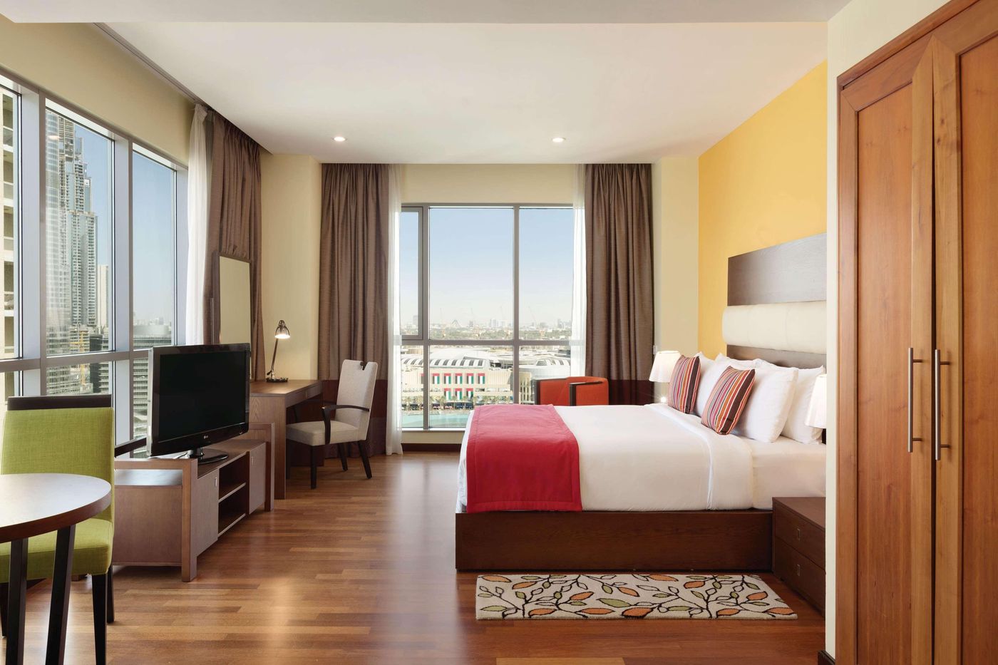 Ramada-by-Wyndham-Downtown-Dubai-Room-6