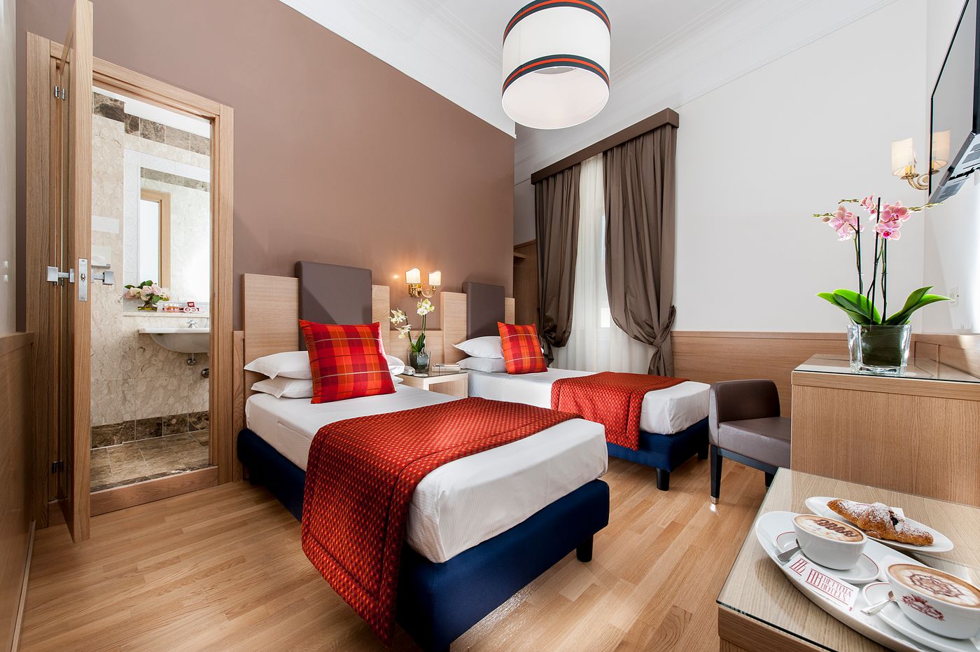 Hotel-Nord-Nuova-Roma-Room-5