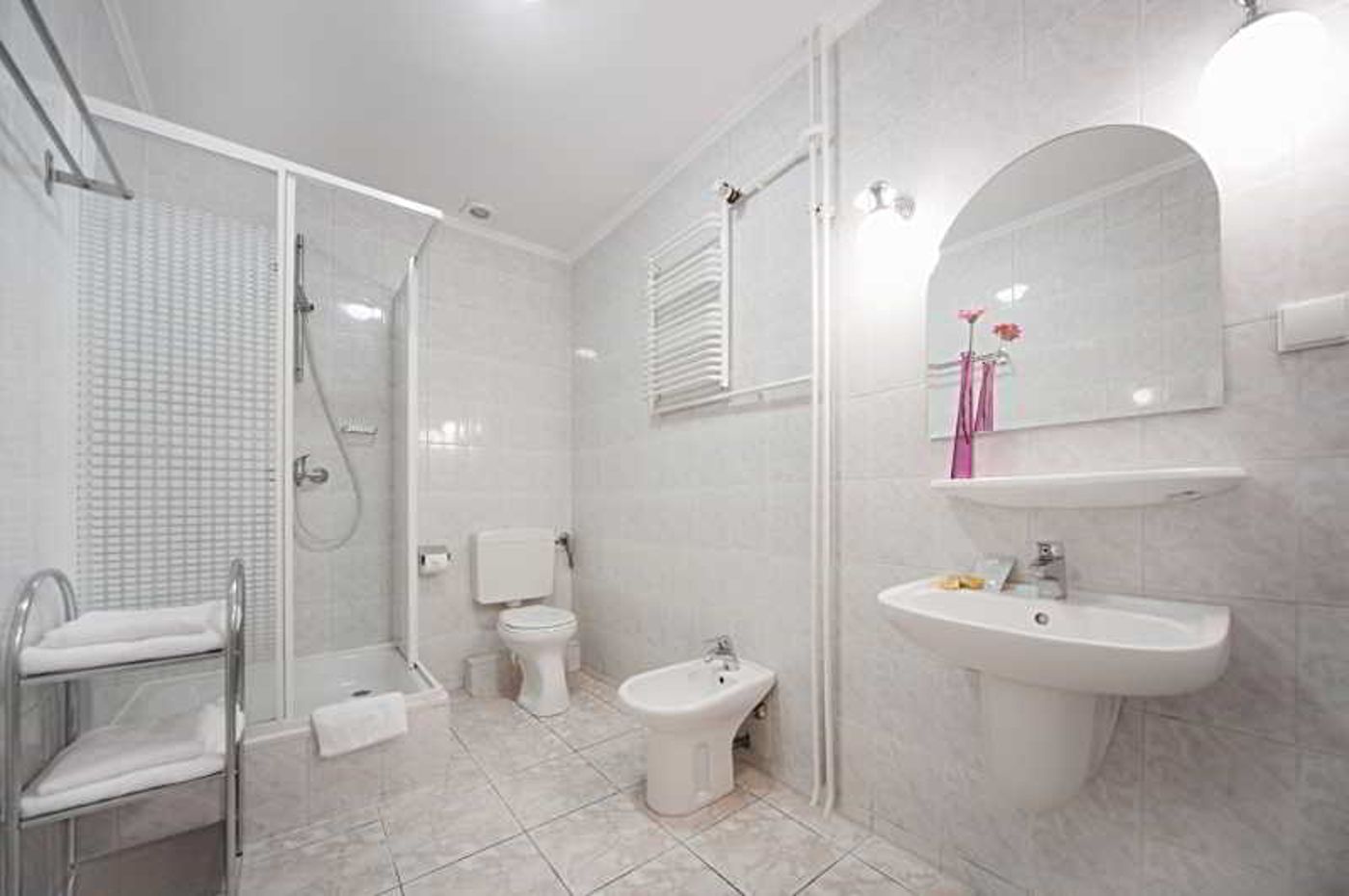 Polonia Wroclaw-Poland-WROCLAW-Room-9