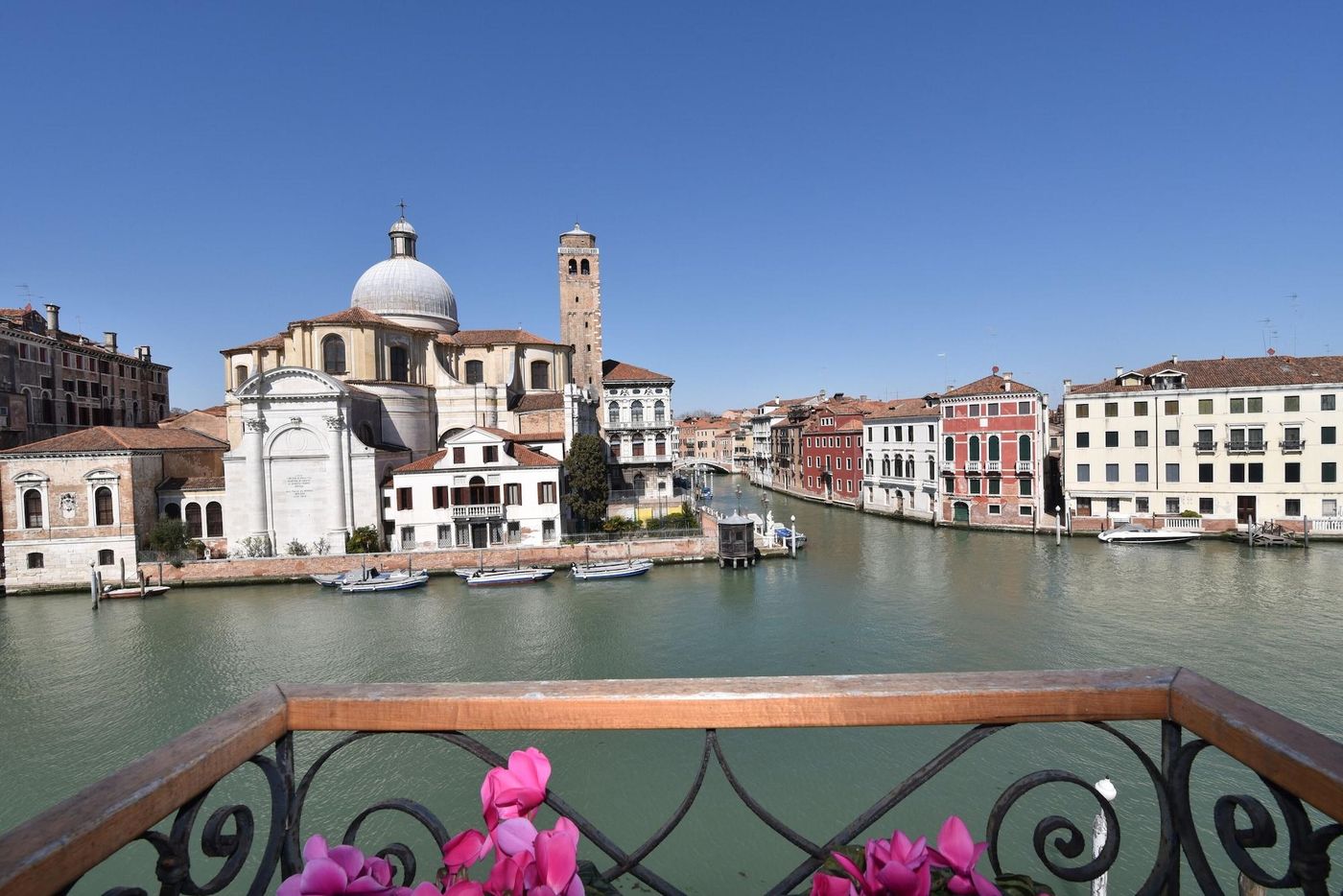 B-B-Vista-sul-Canal-Grande-General-view-1