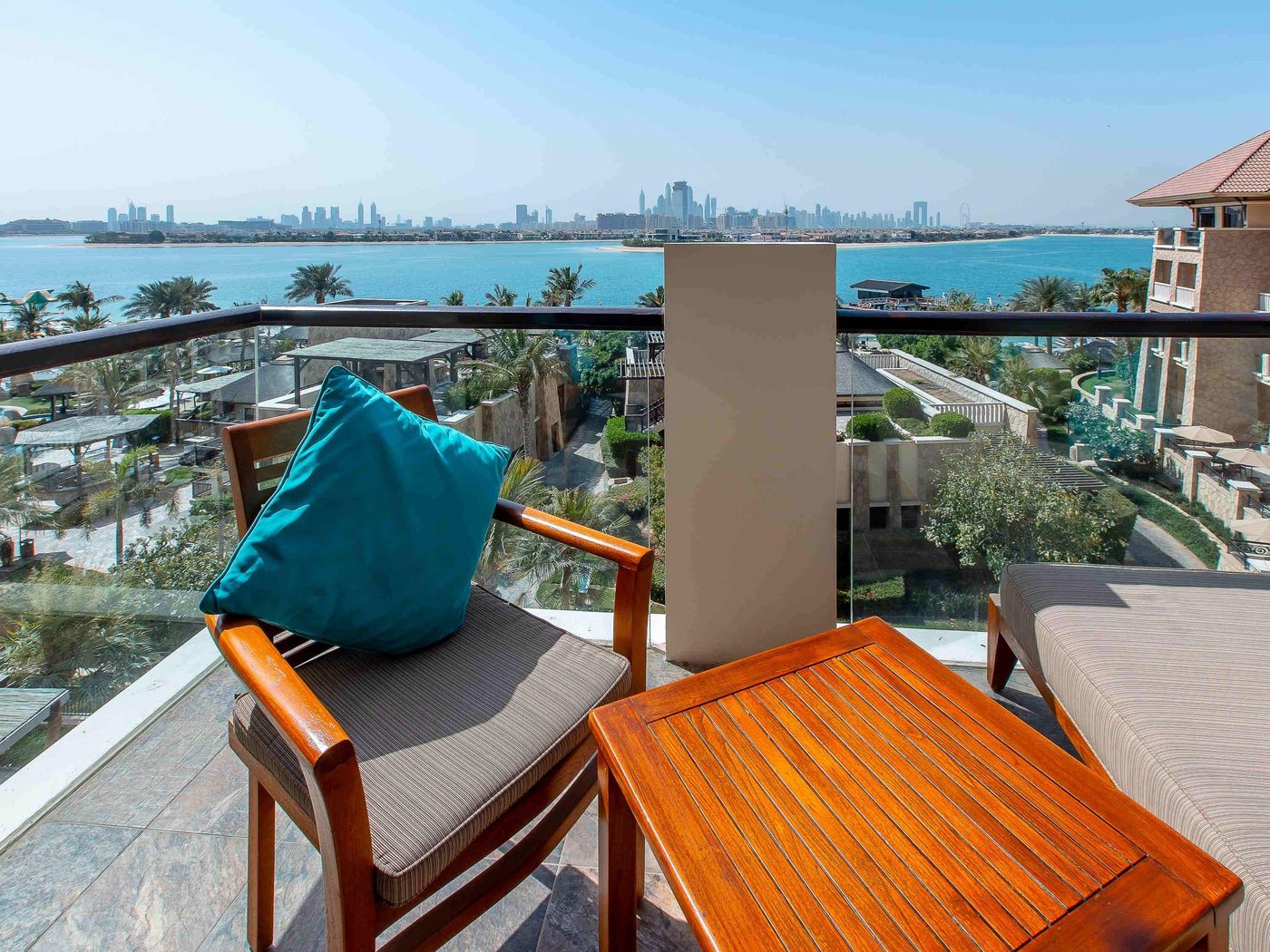 Sofitel-Dubai-The-Palm-Room-92