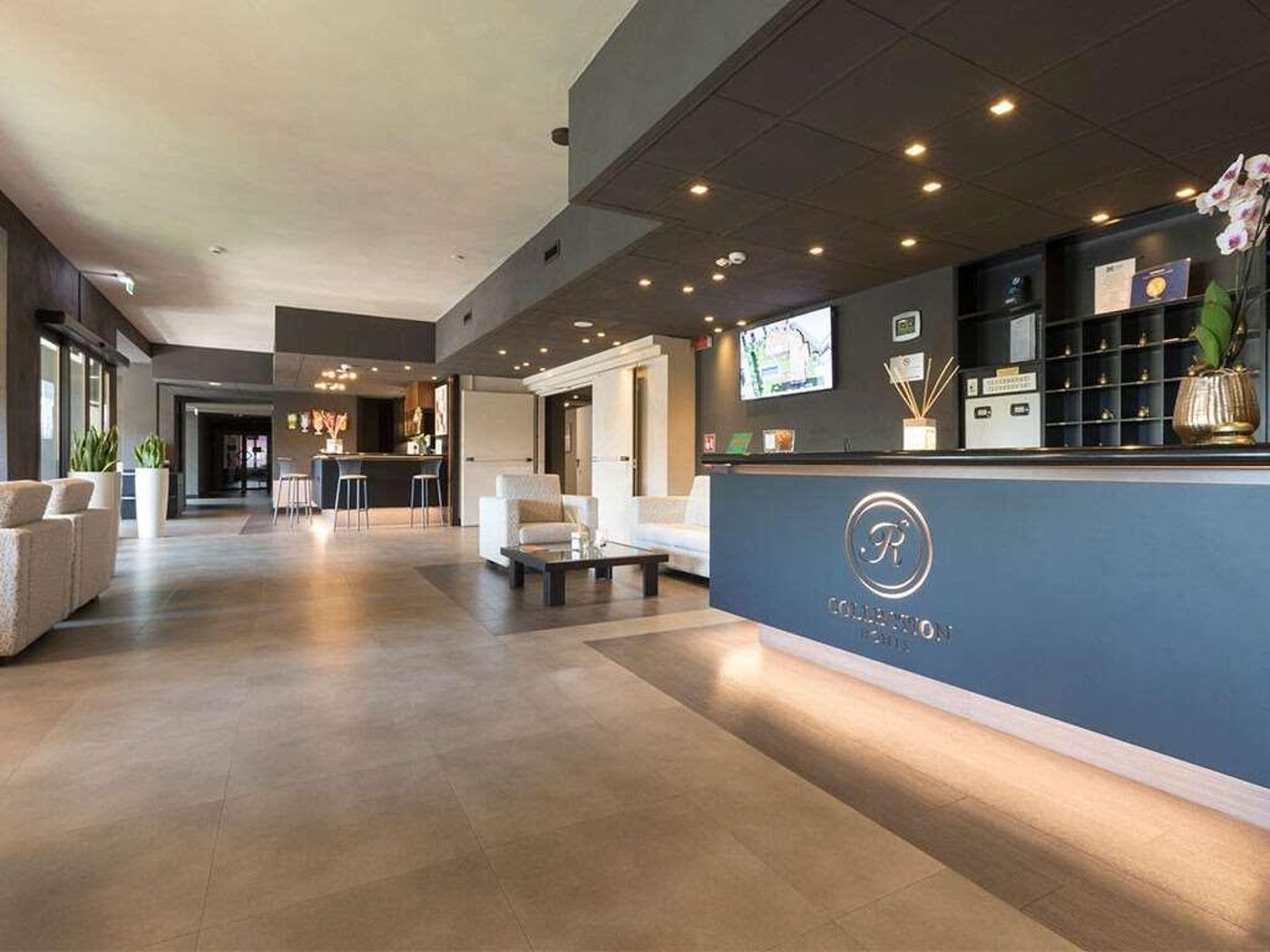 Hotel King-Italy-ROME-Lobby-8