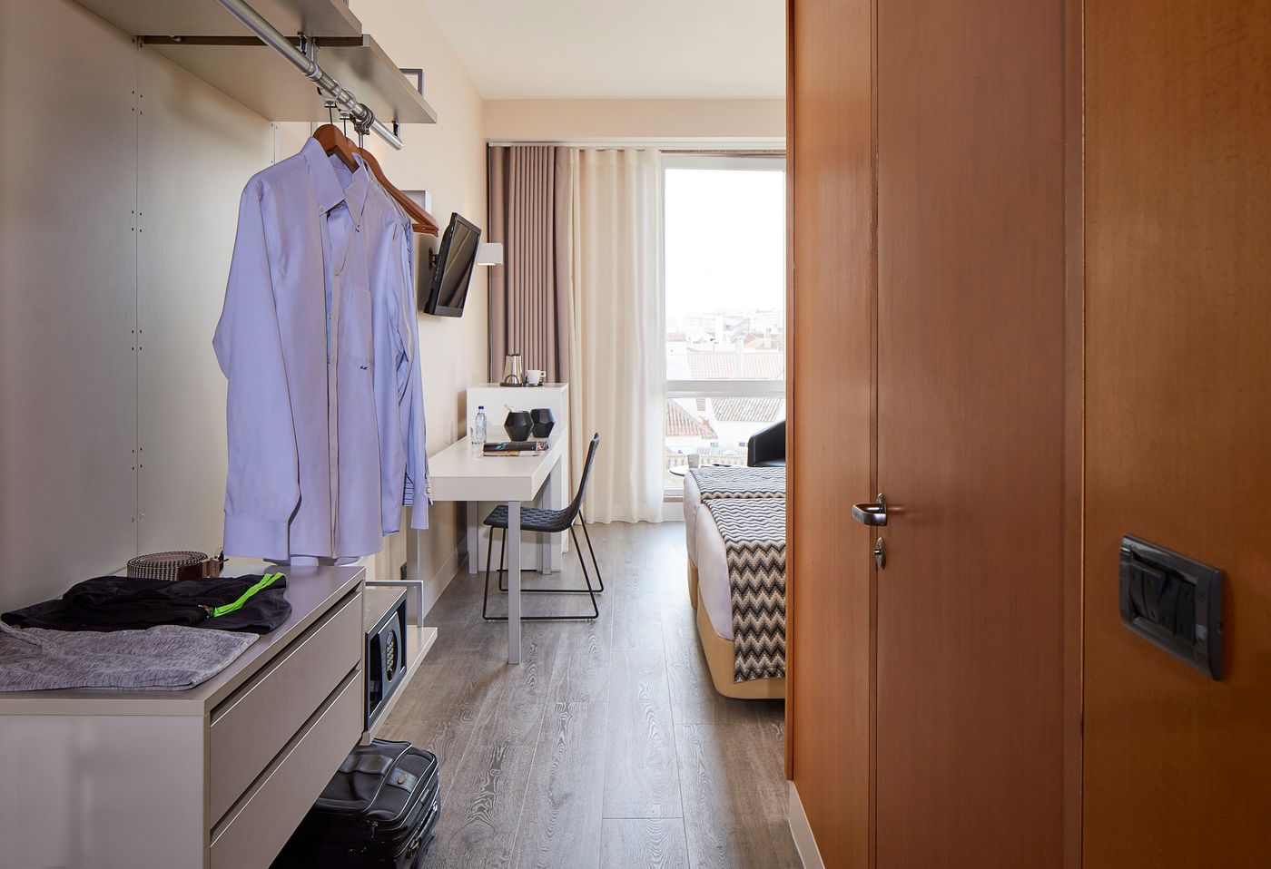 Faro---Beach-Club-Room-22