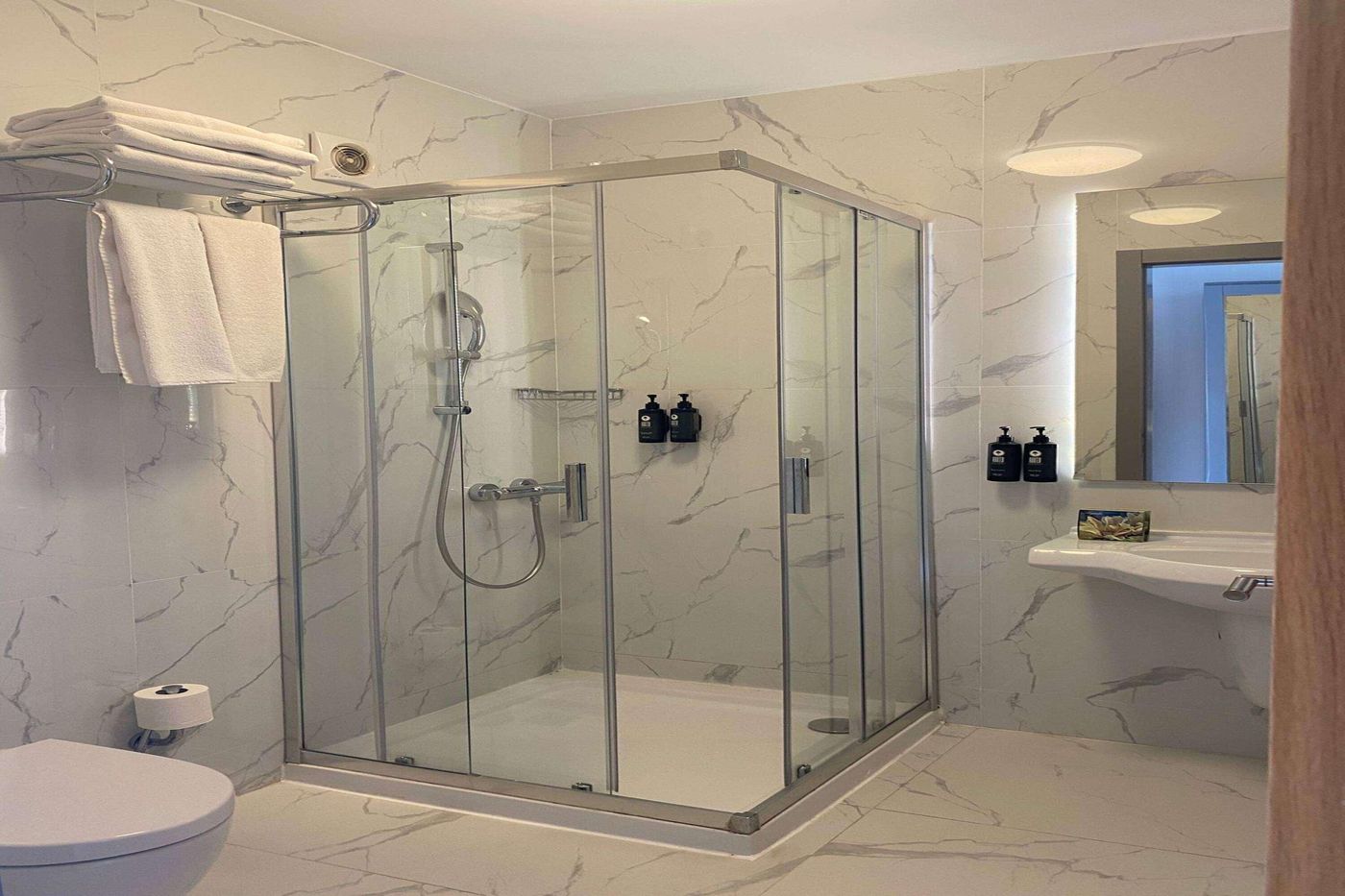 Hotel-Mavi-Kumsal-Room-39