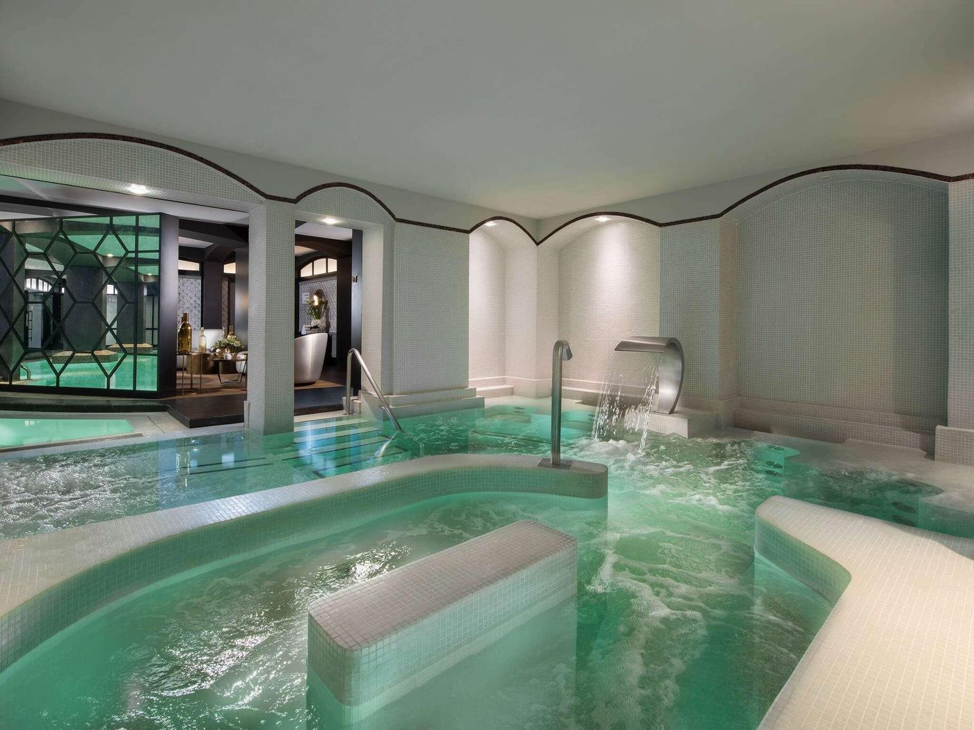Hotel-Barriere-Le-Fouquets-Paris-Sports-and-Entertainment-70