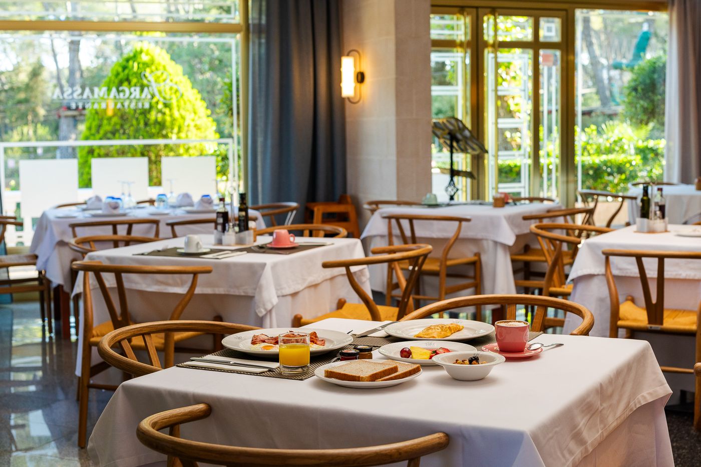 Suitehotel-S-Argamassa-Palace-Restaurant-38