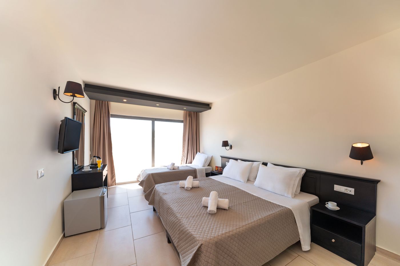 Ocean-Blue-Hotel-Room-18