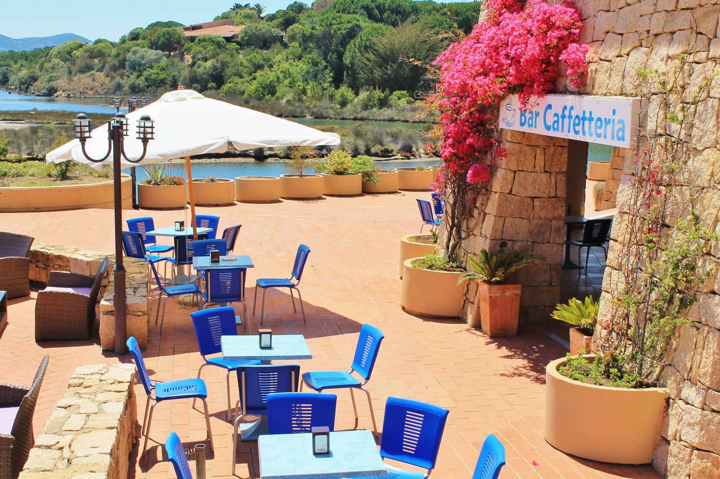 AHR Costa Serena Village Palau