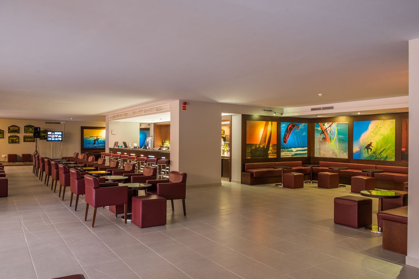 Vila-Gale-Nautico-Bar-39