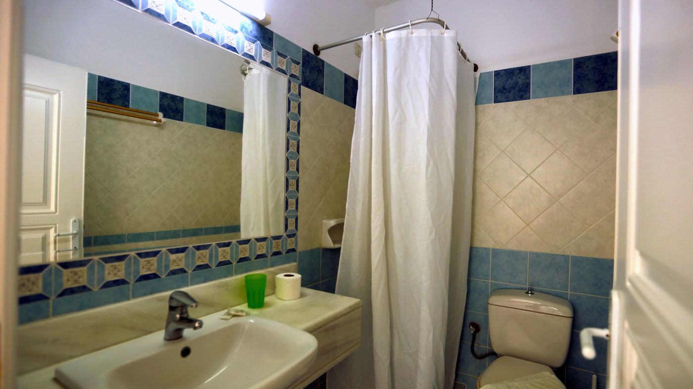 Peter-s-Apartments-Room-22