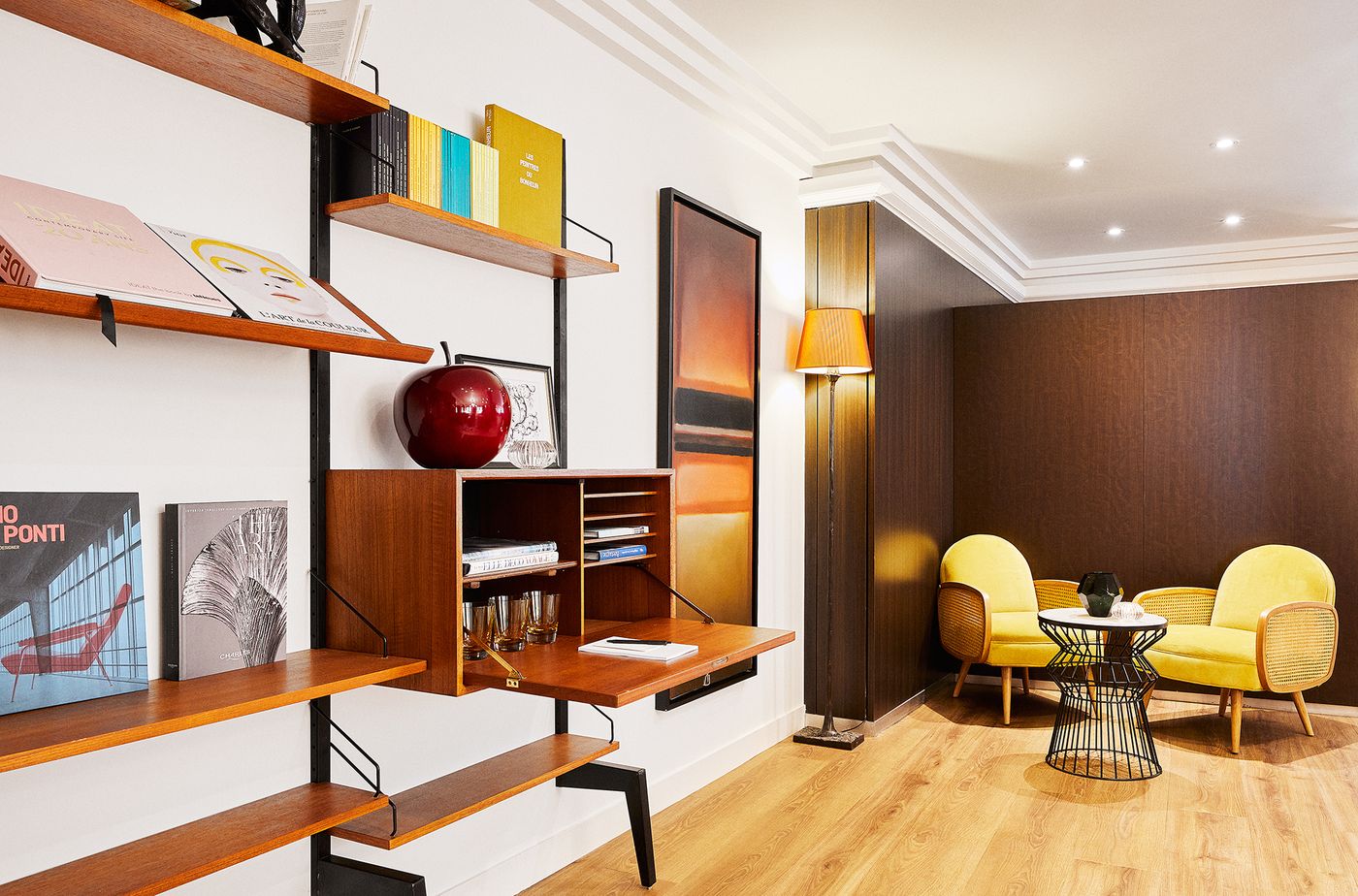 Plaza-Tour-Eiffel-Lobby-12