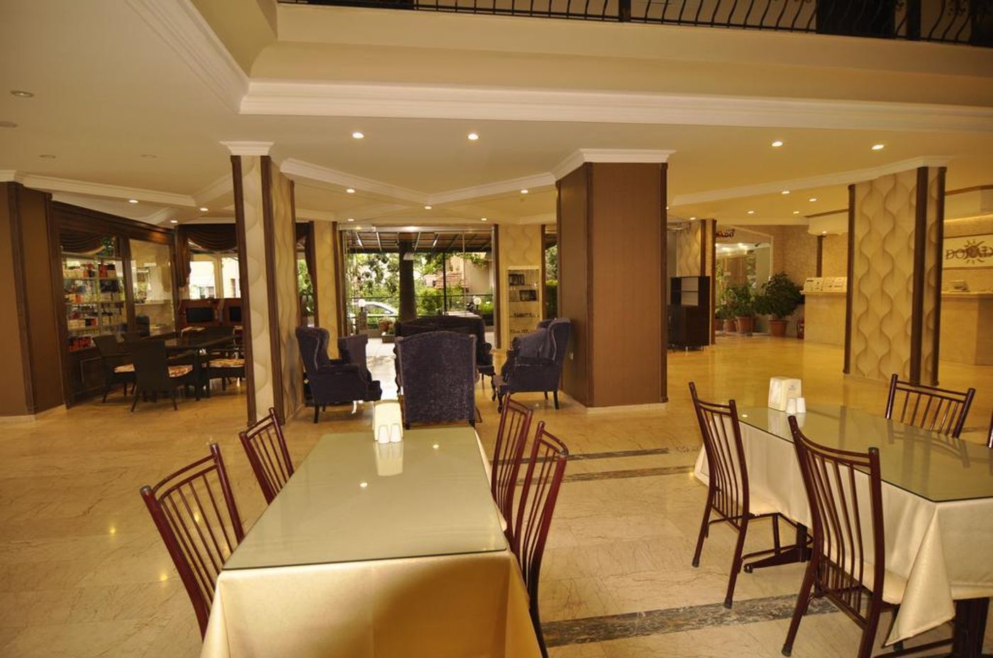 Club-Dorado-Hotel-General-view-23