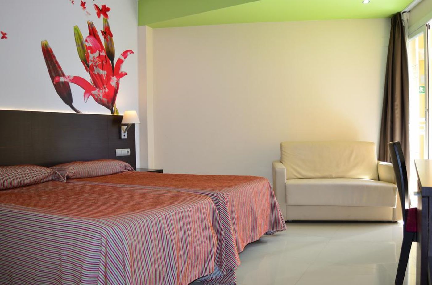 Hotel-Porto-Calpe-Room-5