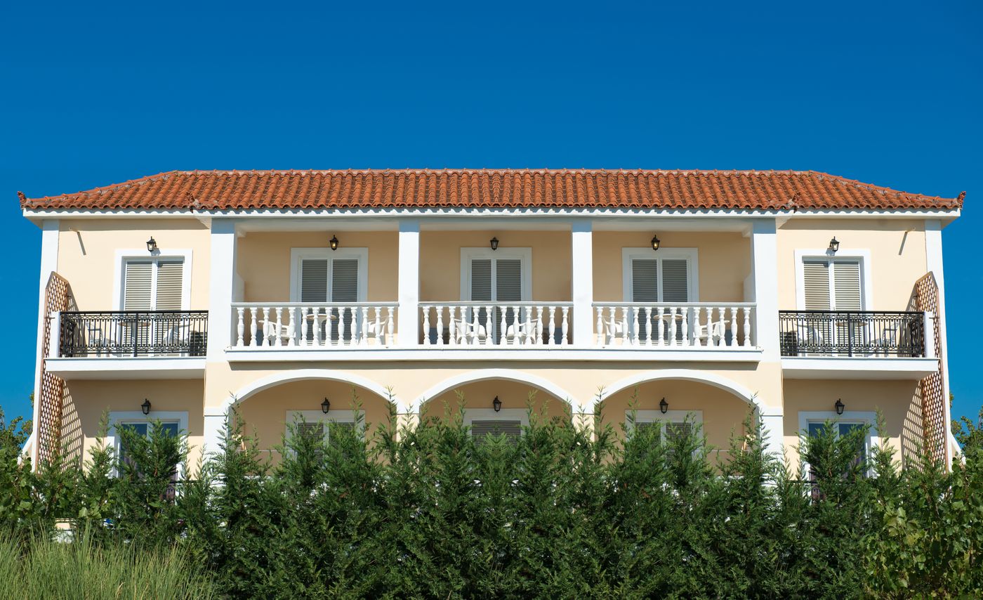 California Beach Hotel