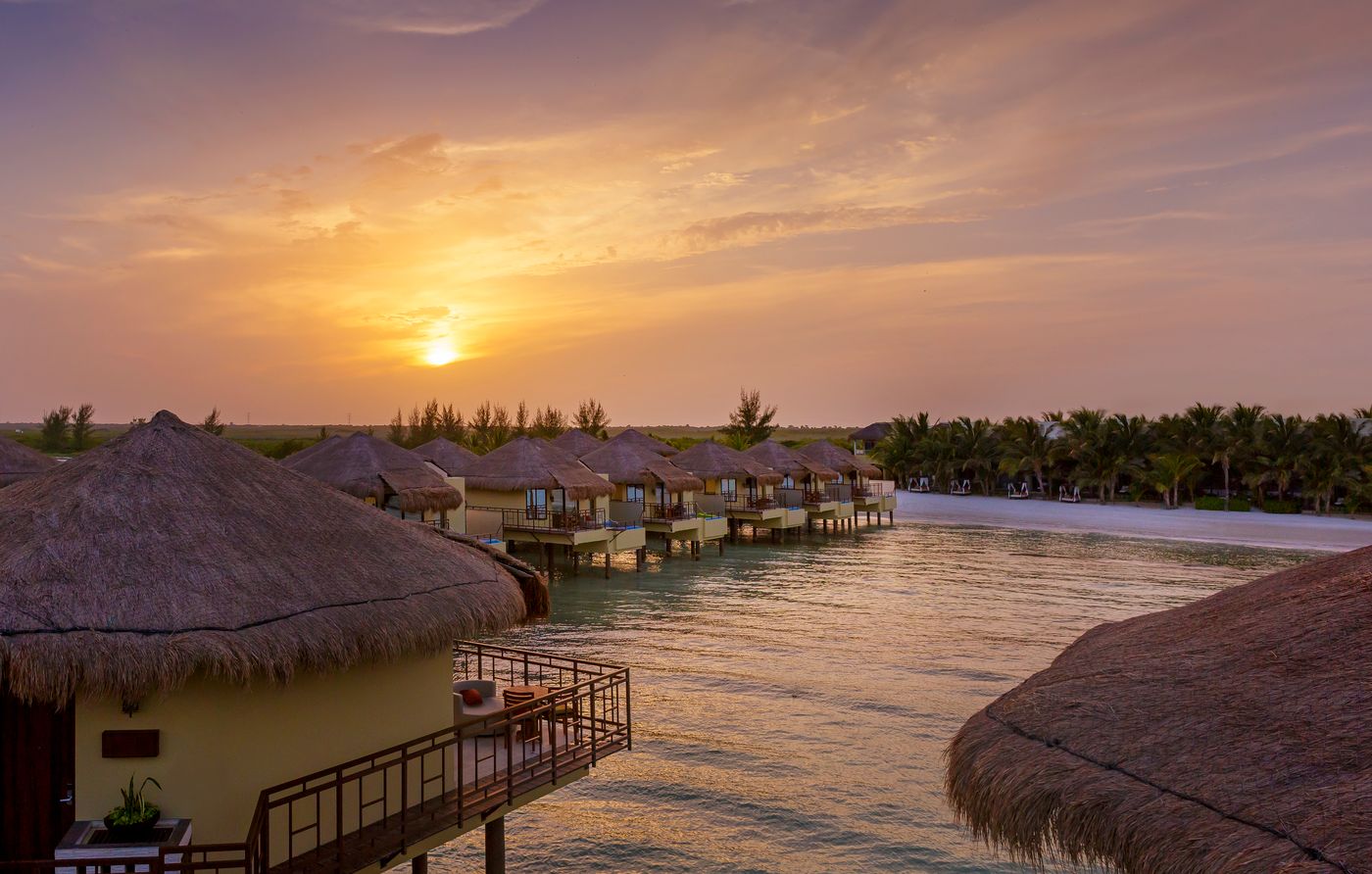 Palafitos Overwater Bungalows 13.10