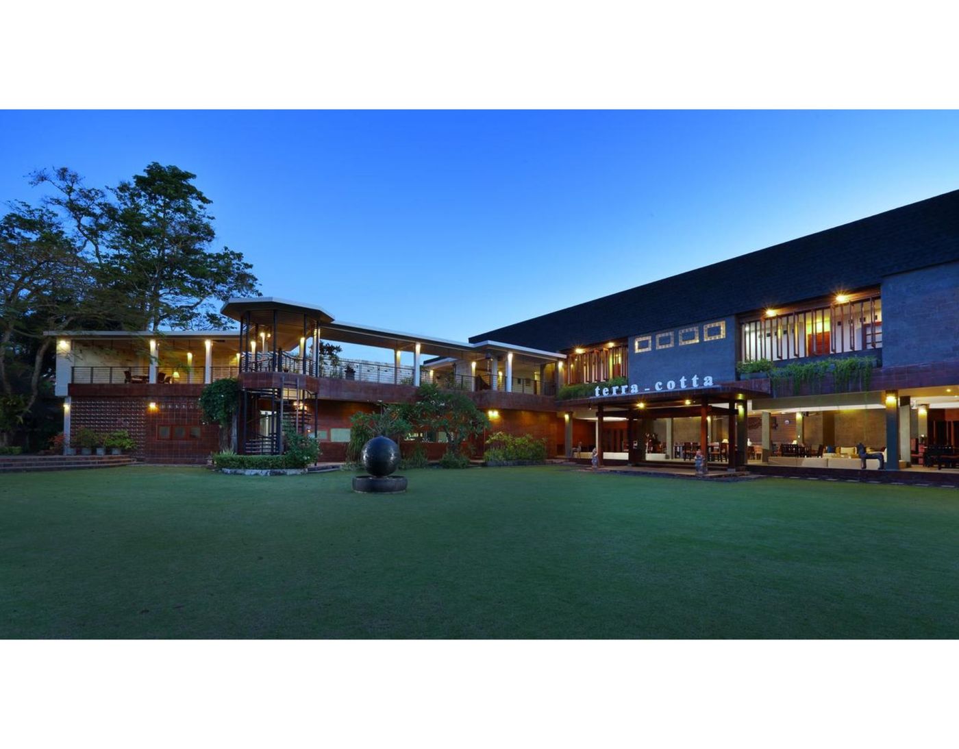 Alindra Villas & Spa-Indonesia-PURI MUMBUL PERMAI JIMBARAN-General view-7