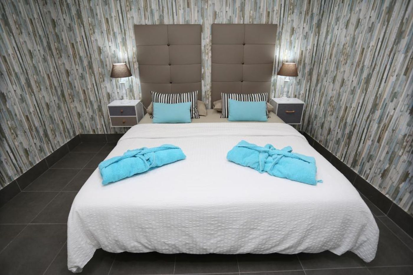 Beach Boys Playa *Gay Men Only*