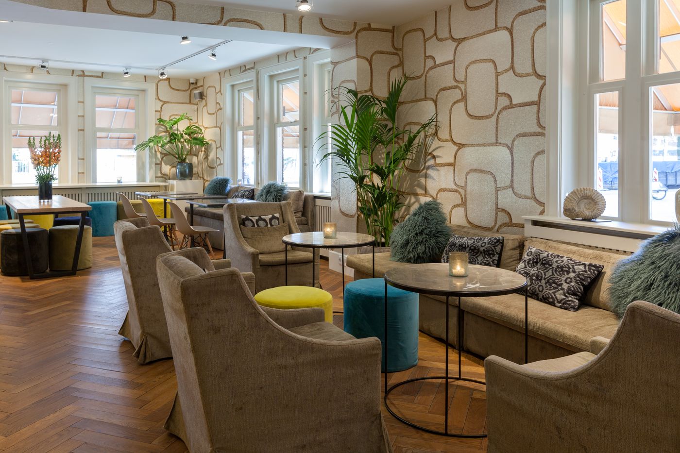 The-Delphi---Amsterdam-Townhouse-Lobby-1