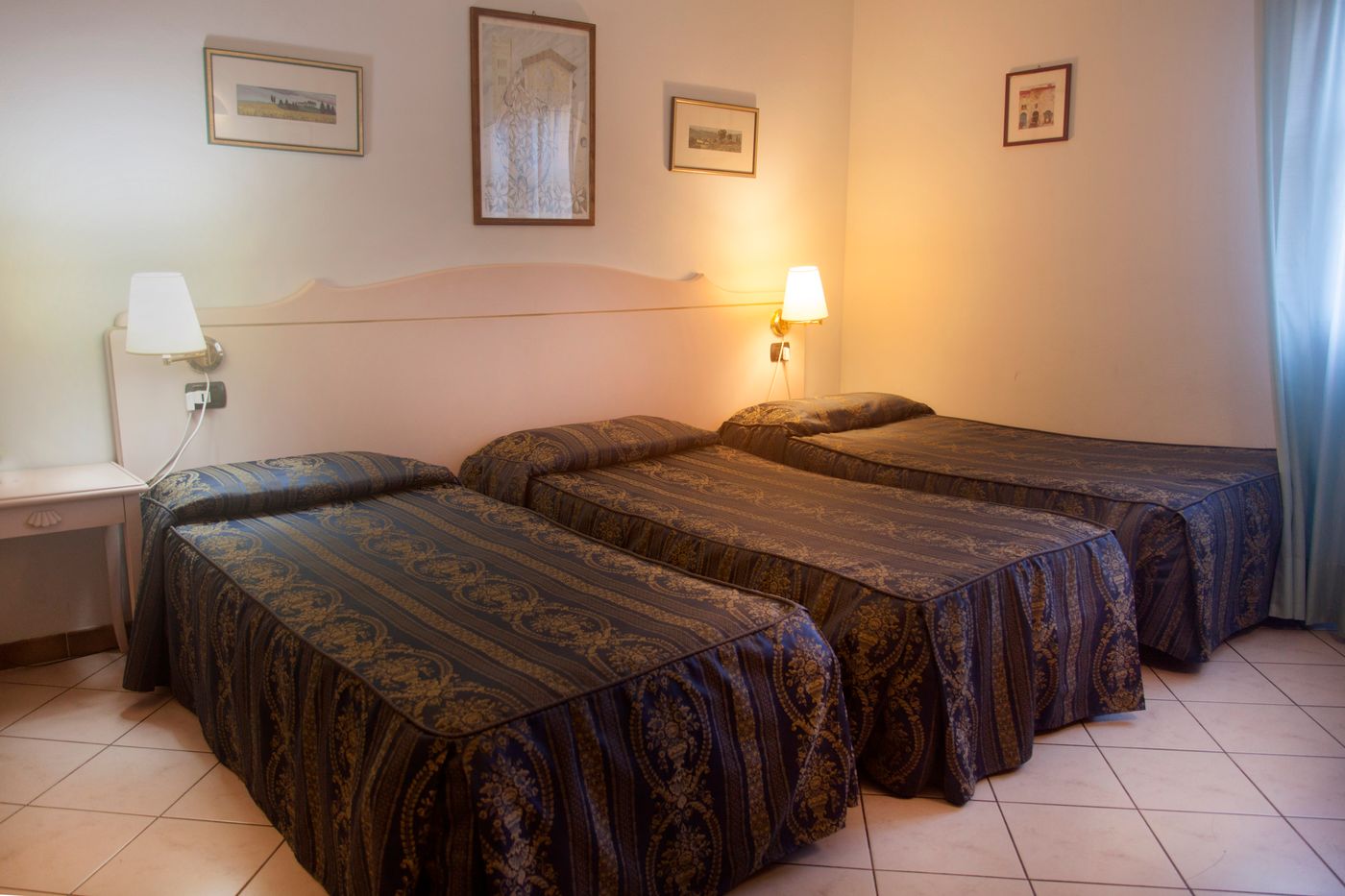 Hotel-Bernardino-Room-18