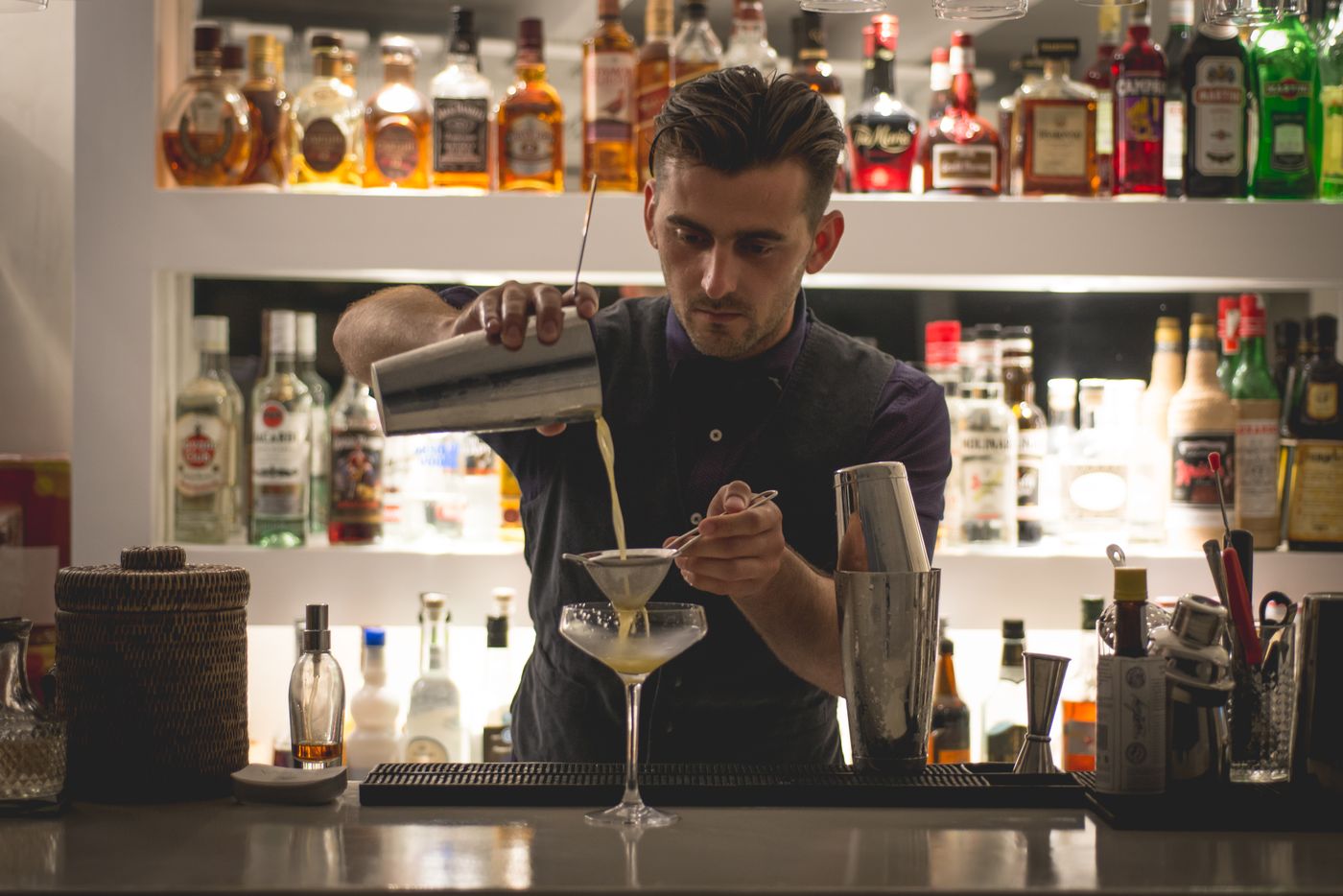 Aqua-Luxury-Suites-Restaurant-59