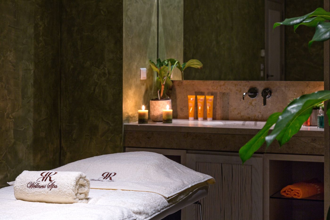 Amada-Colossos-Resort-Sports-and-Entertainment-71