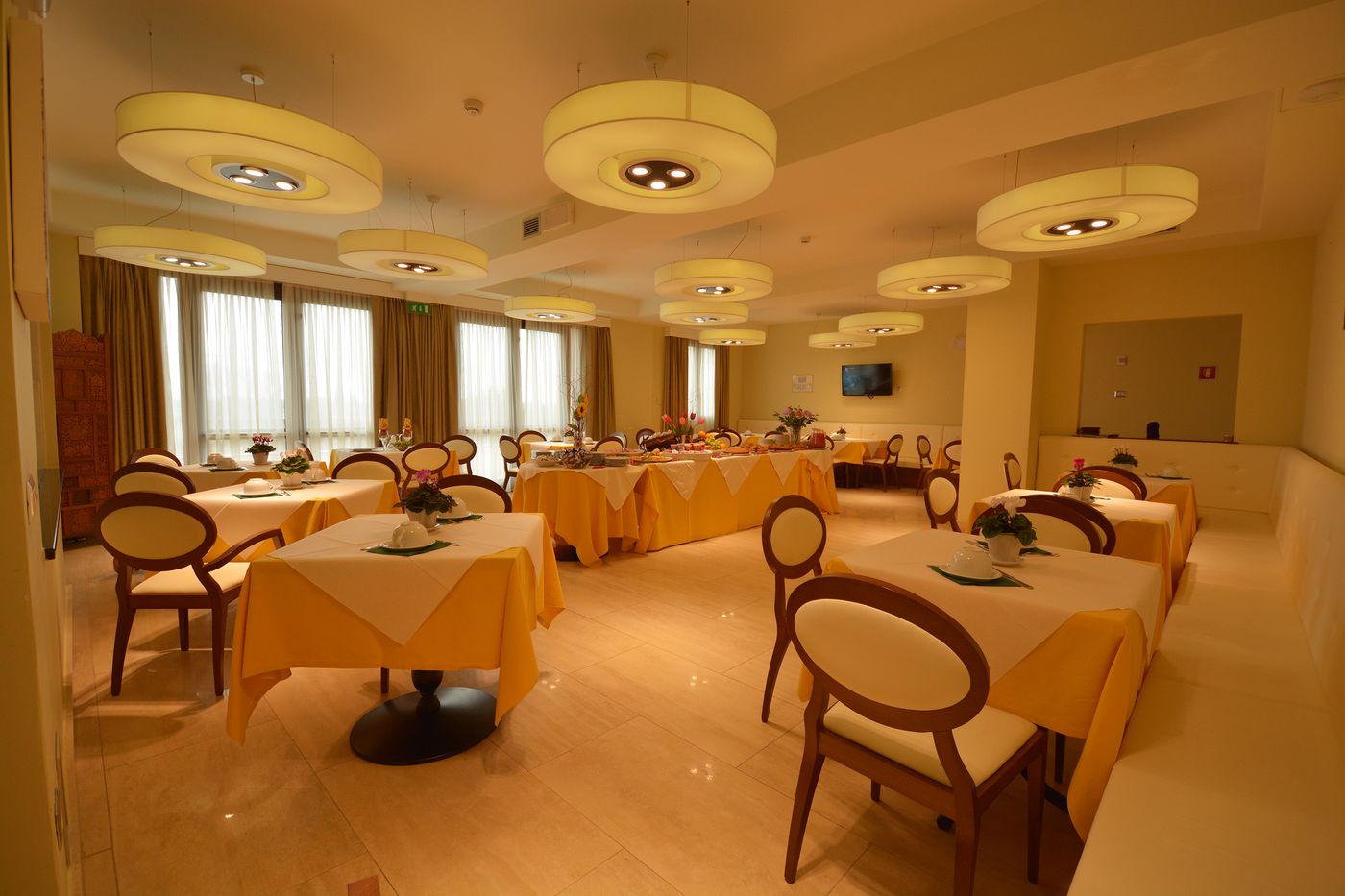 Hotel Il Gentiluomo-Italy-LOC. BATTIFOLLE-Restaurant-8