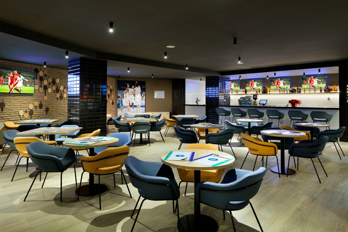 Fiesta-Sicilia-Resort-Bar-41