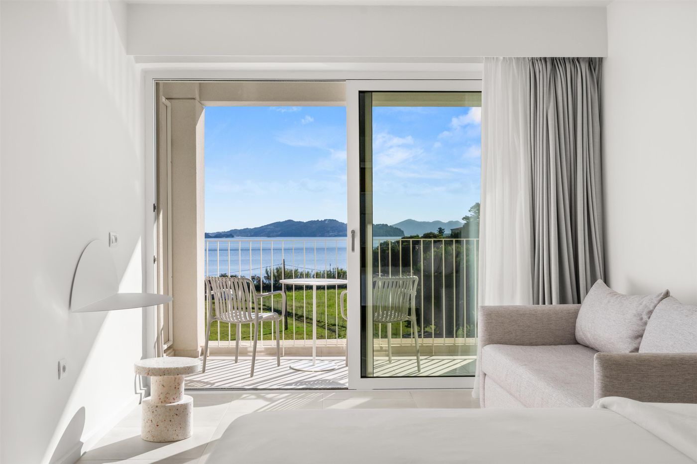 Radisson-Resort-Plaza-Skiathos-Room-57