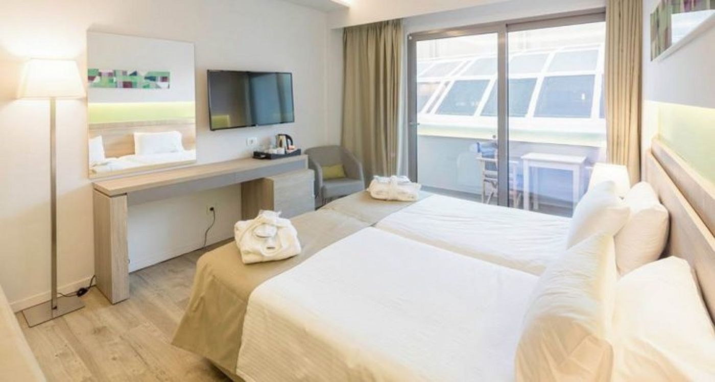 Akti-Imperial-Deluxe-Resort---Spa-Dolce-by-Wyndham-Room-27