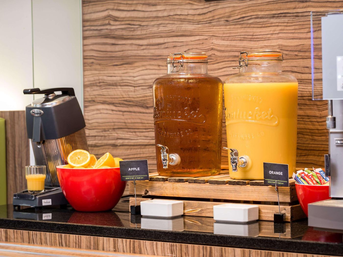 ibis-Brussels-Centre-Gare-Midi-Restaurant-55