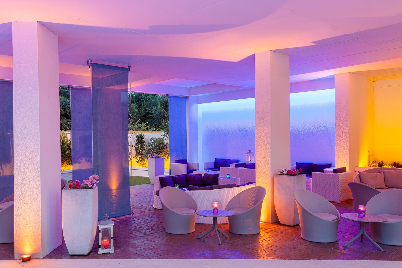 Beverly-Park-Terrace-19