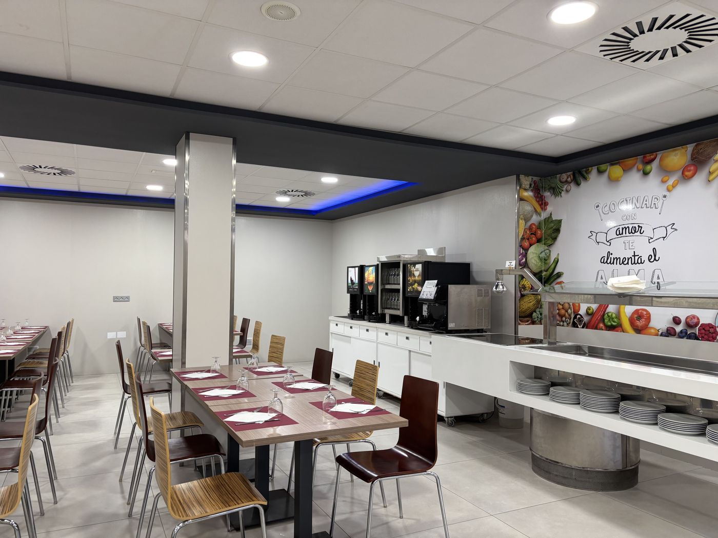 Melina-Restaurant-20