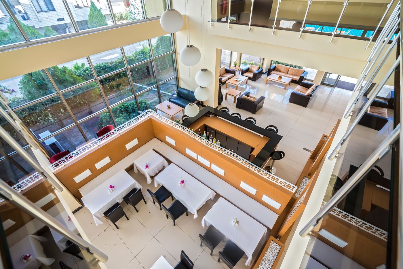 Santa-Marina-Hotel-Lobby-18