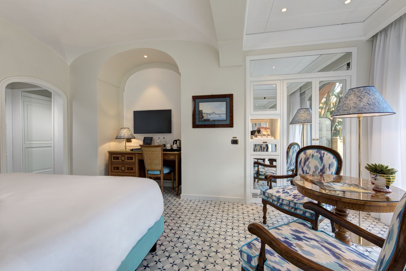 Grand-Hotel-Royal-Room-25