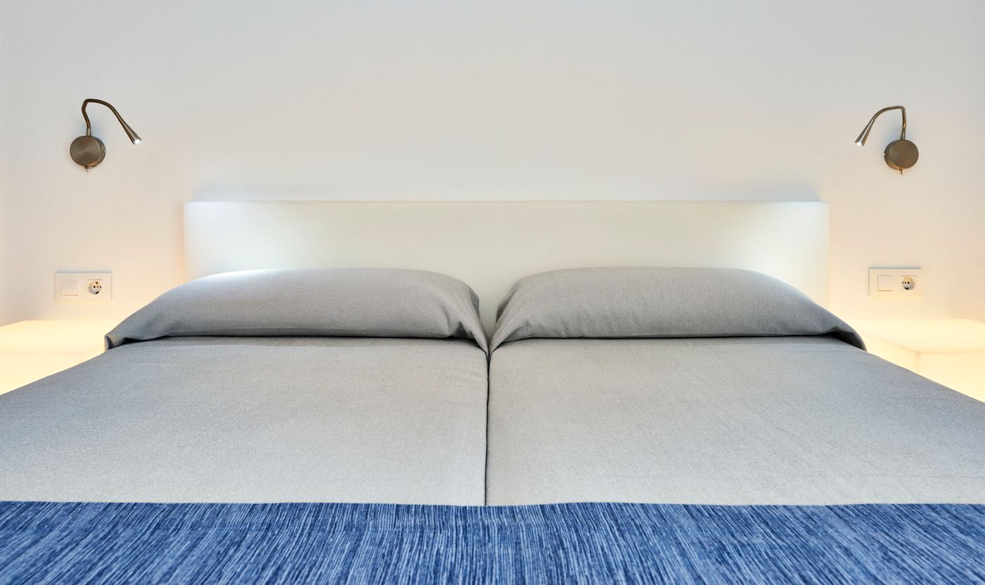 Smartline-Marina-Room-16