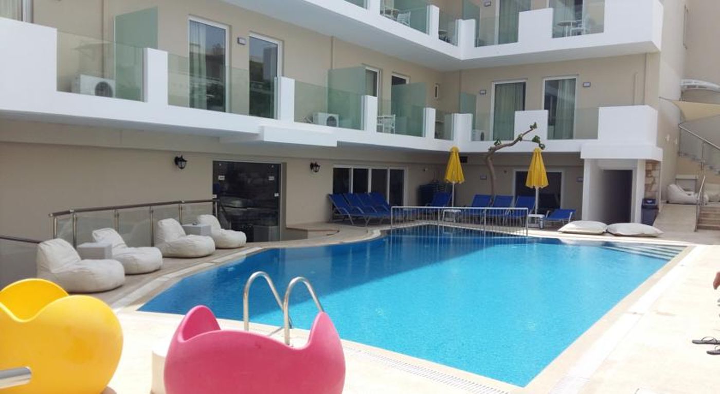 Smartline Dimitrios Beach