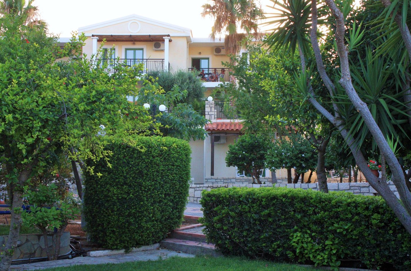 Villa-Vicky-Hersonissos-General-view-12