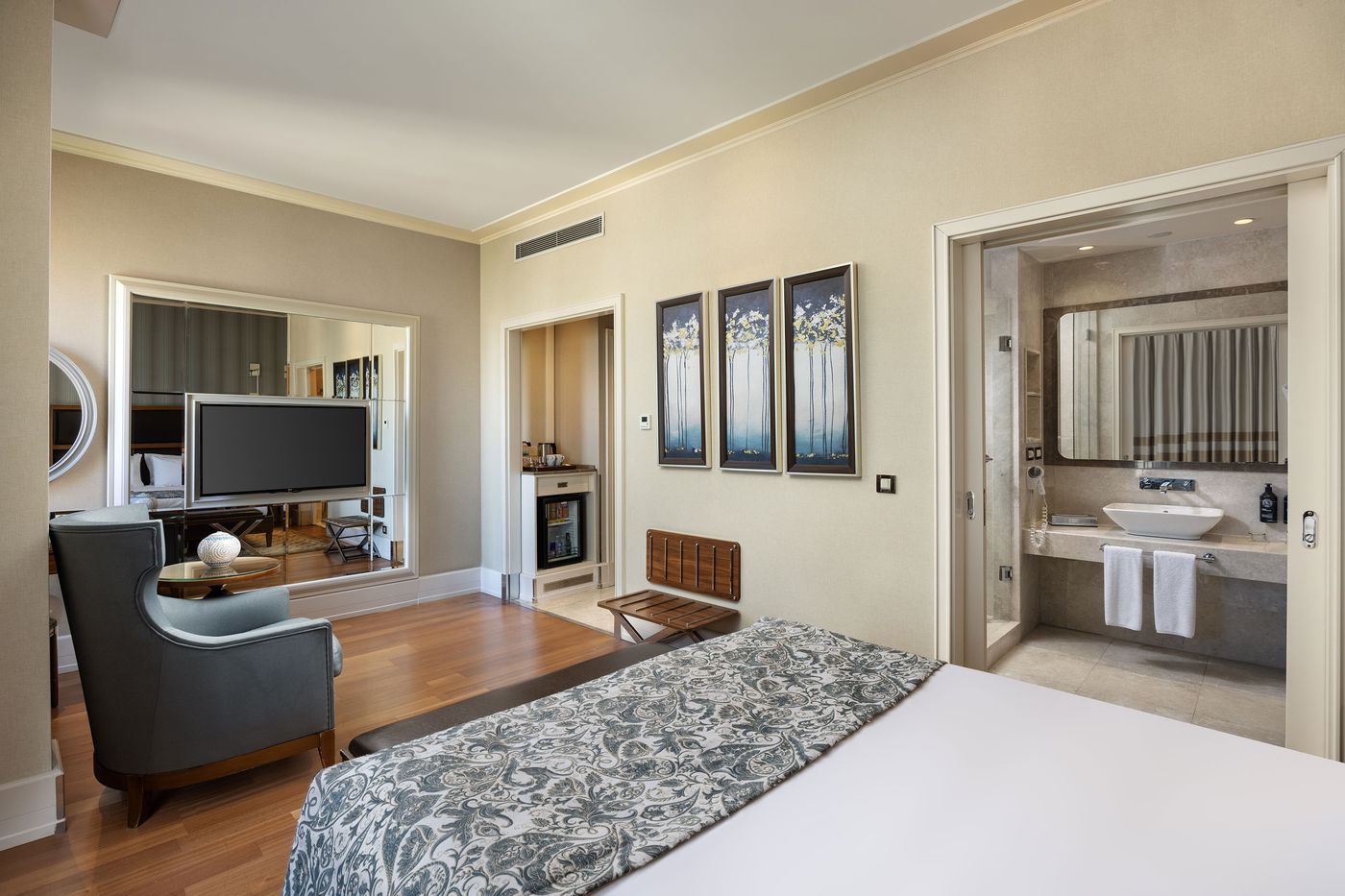 Titanic-City-Taksim-Room-21