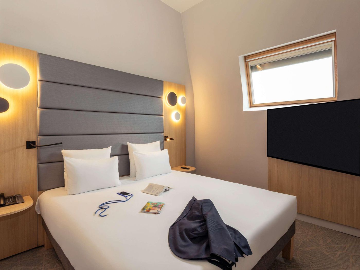 Novotel-Brussels-Centre-Midi-Station-Room-20