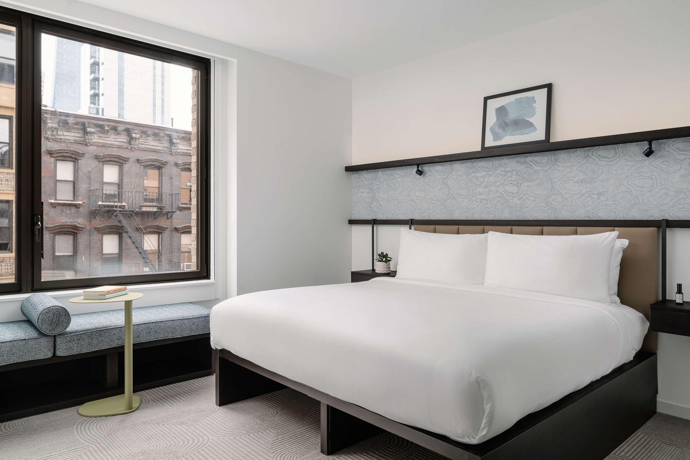 Arlo-Midtown-Times-Square-Room-31