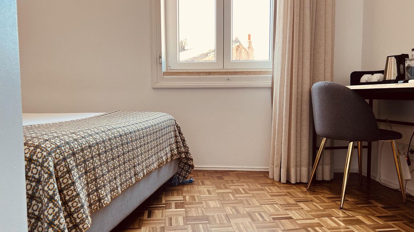 Monte-Belvedere-Hotel-By-Shiadu-Room-13